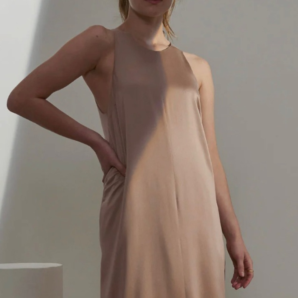 SOLD OUT Washable Silk Racer Dress LUNYA size M